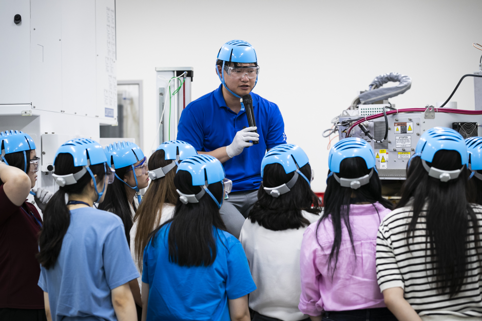 2023년 WISET-Lam Research 글로벌 멘토링 Lam Research Tech Center Tour 현장 사진  2